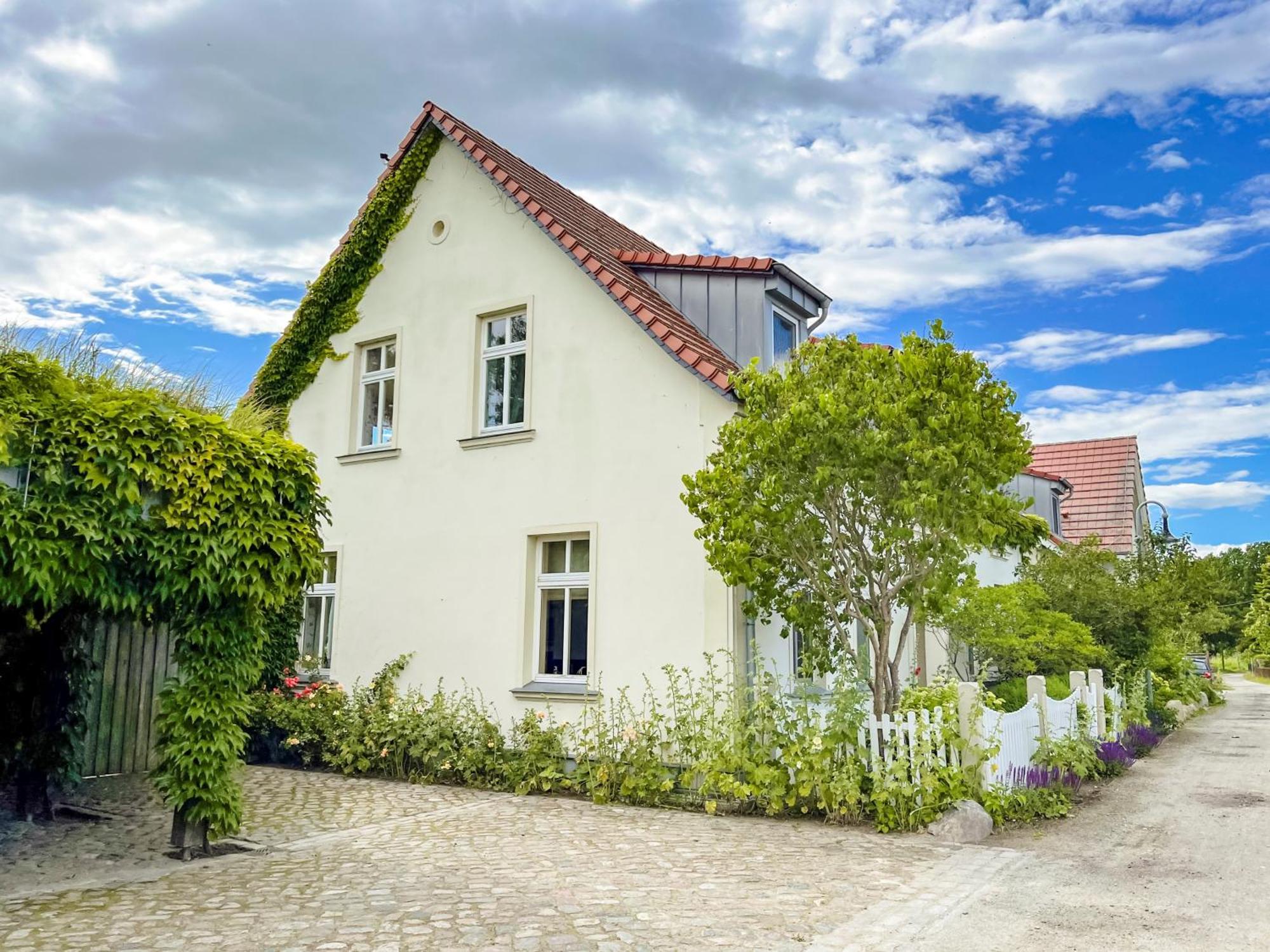 Peeneblick - Traumhaus In Exklusiver Direktlage Am Wasser Mit Eigenem Bootssteg Fuer 8 Personen Rankwitz Exterior foto